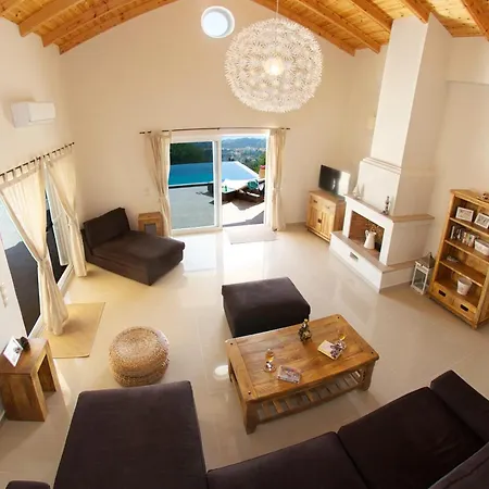 Villa Asteri, Old Skala - Secluded Location - Panoramic Sea Views - Infinity Pool *