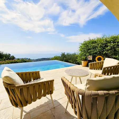 Villa Asteri, Old Skala - Secluded Location - Panoramic Sea Views - Infinity Pool *